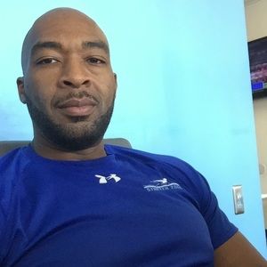 Meet your Posher, Ernest